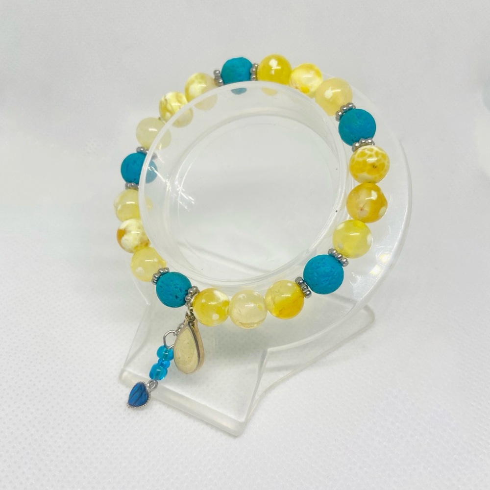 Daisy Chain Dropout - Handmade Gemstone Charm Bracelet